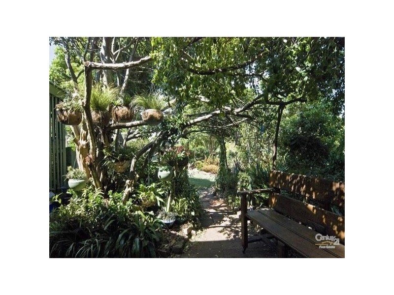 46 Holberton Street, Rockville QLD 4350