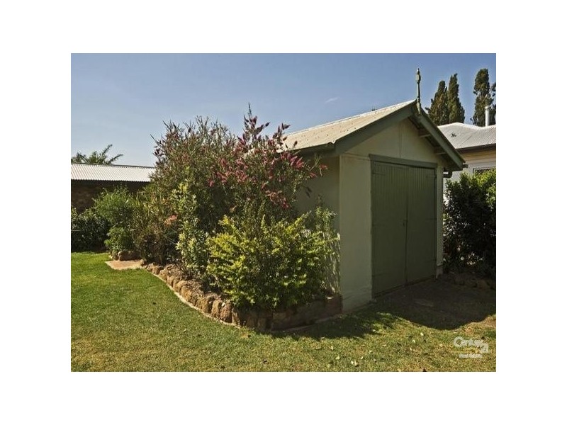 46 Holberton Street, Rockville QLD 4350