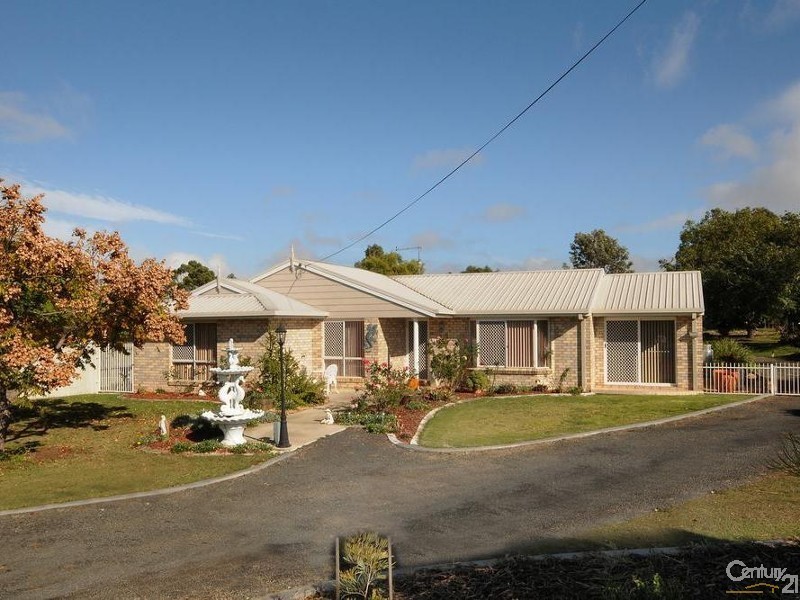 8 Crockers Road, Westbrook QLD 4350