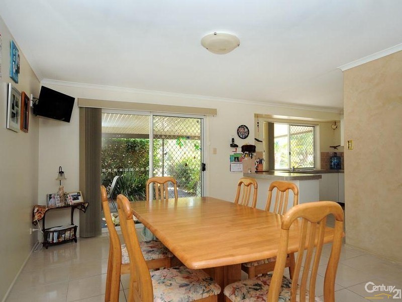 8 Crockers Road, Westbrook QLD 4350