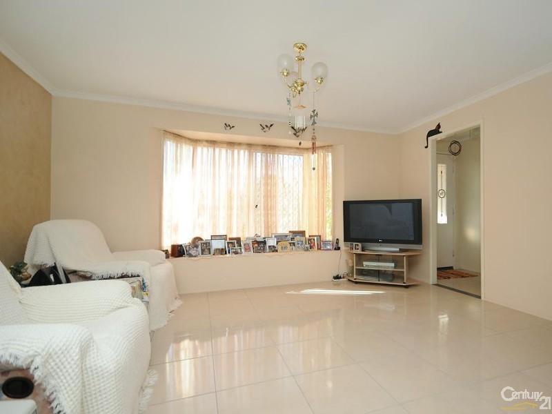 8 Crockers Road, Westbrook QLD 4350