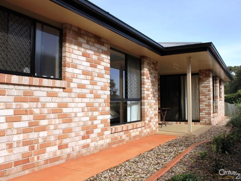 3/9 Albert Street, Newtown QLD 4350