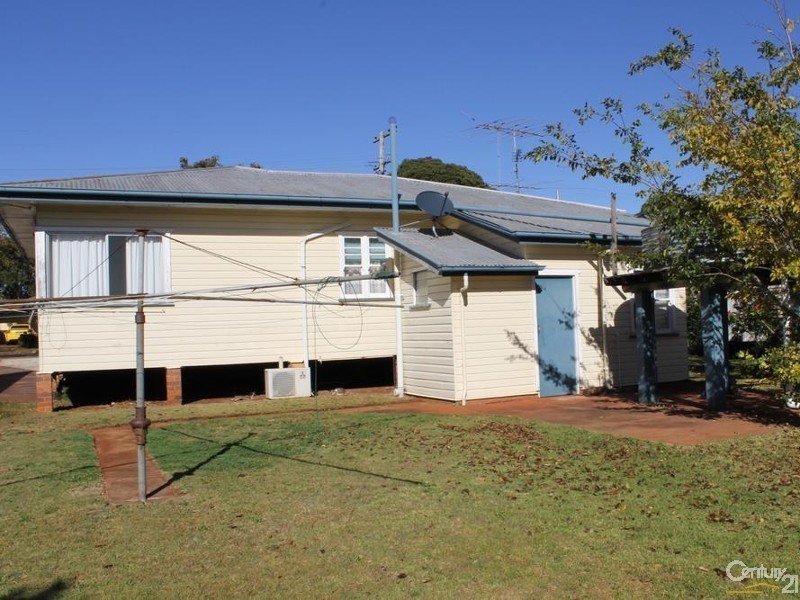 3a Warwick Street, Harristown QLD 4350