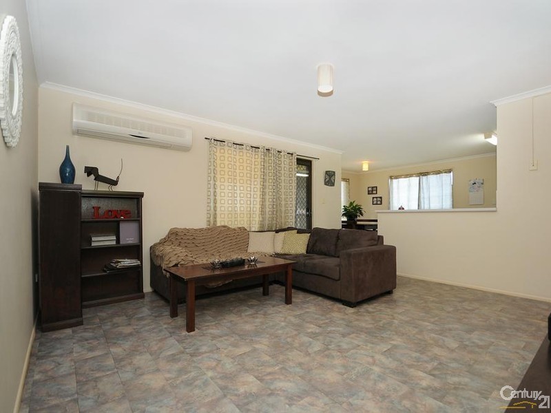 40 Melway Crescent, Harristown QLD 4350