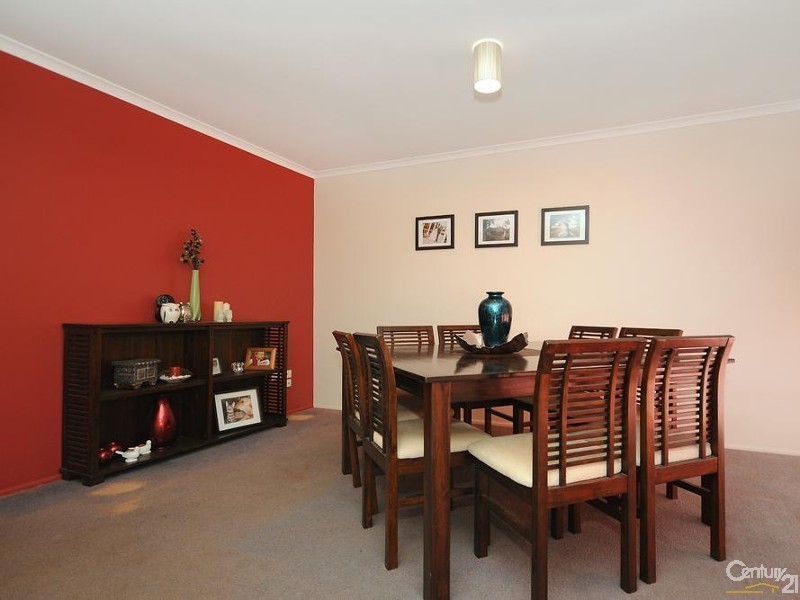40 Melway Crescent, Harristown QLD 4350