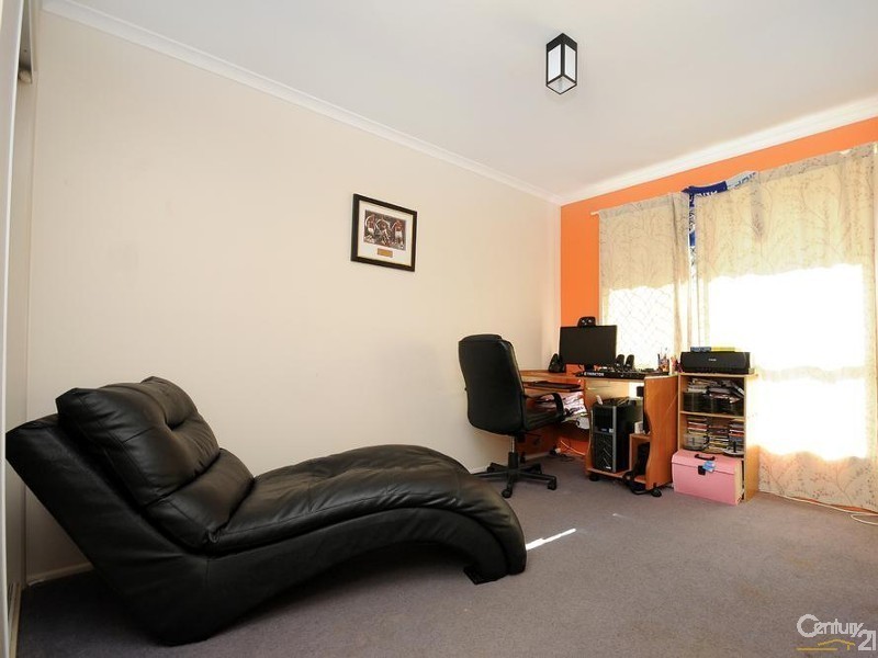 40 Melway Crescent, Harristown QLD 4350