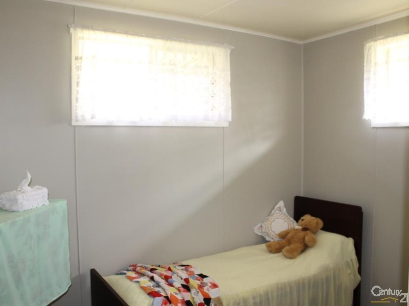 4/14  Ascot Street, Newtown QLD 4350