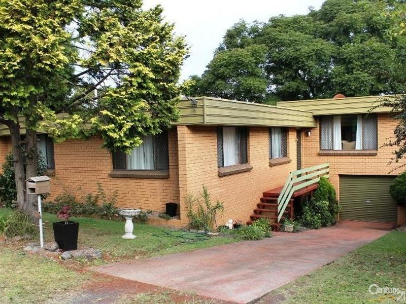 2 Maple Street, East Toowoomba QLD 4350