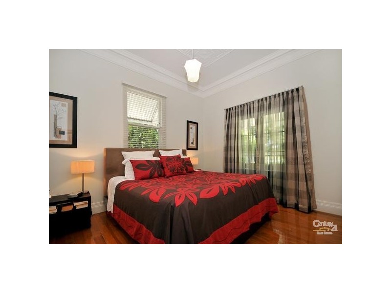 15 Godsall Street, East Toowoomba QLD 4350