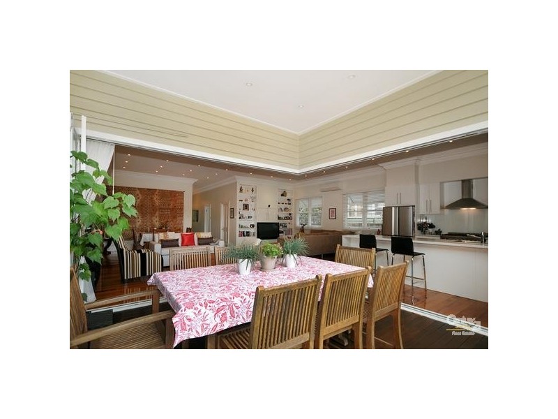 15 Godsall Street, East Toowoomba QLD 4350