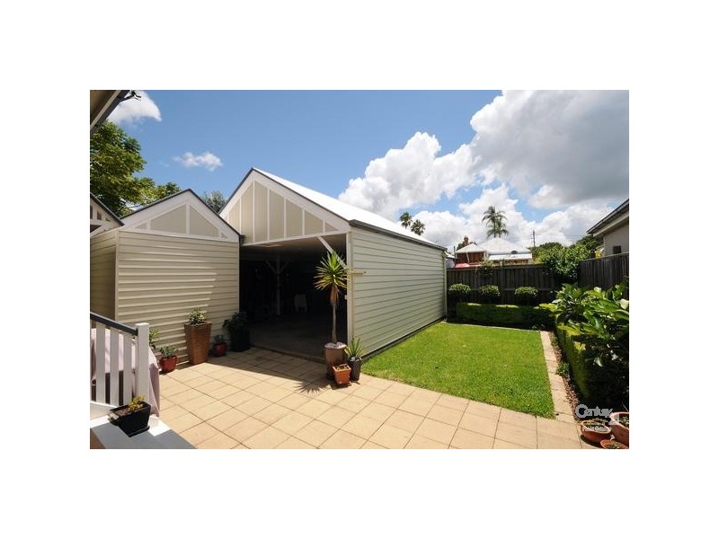 15 Godsall Street, East Toowoomba QLD 4350