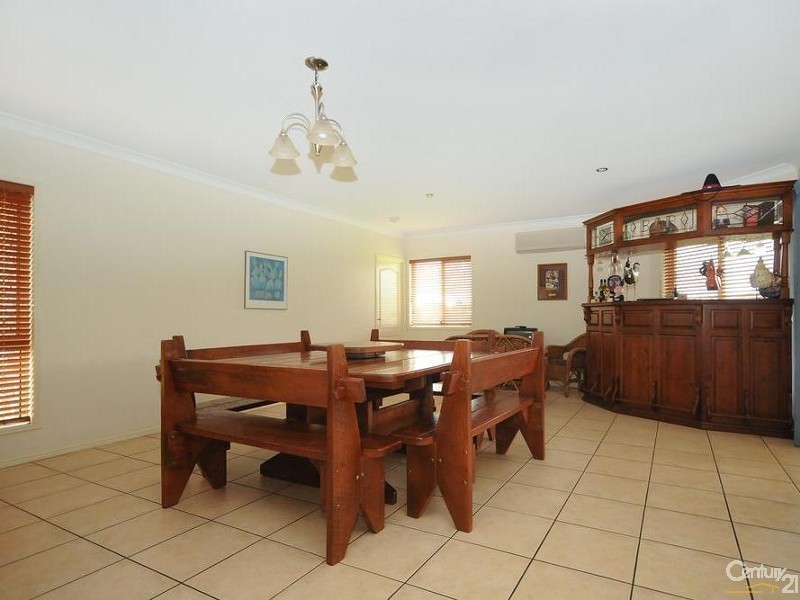 9 Federation Drive, Highfields QLD 4352