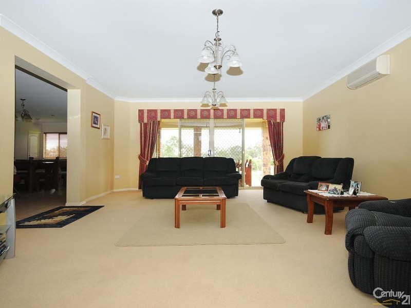 9 Federation Drive, Highfields QLD 4352