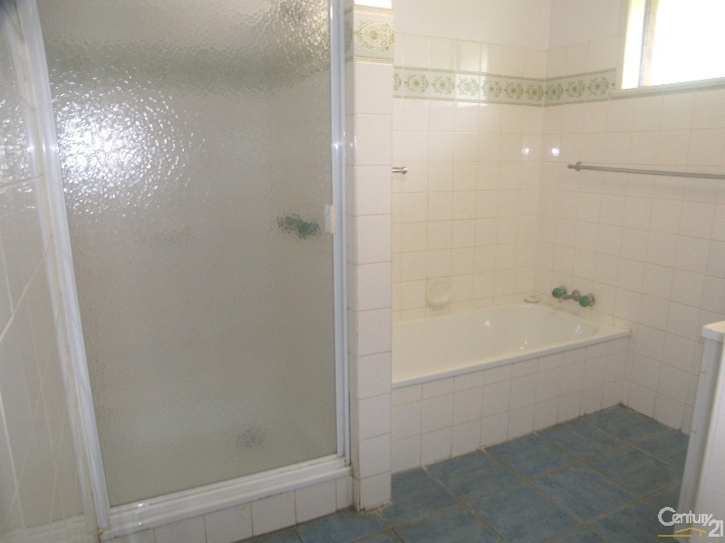 10 Collard Court, Darling Heights QLD 4350