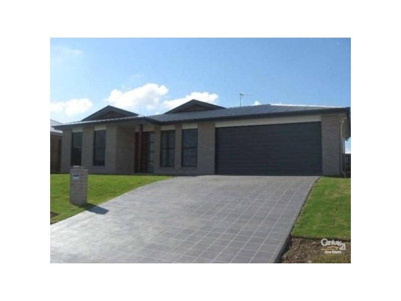 17 Kurrawa Street, Glenvale QLD 4350