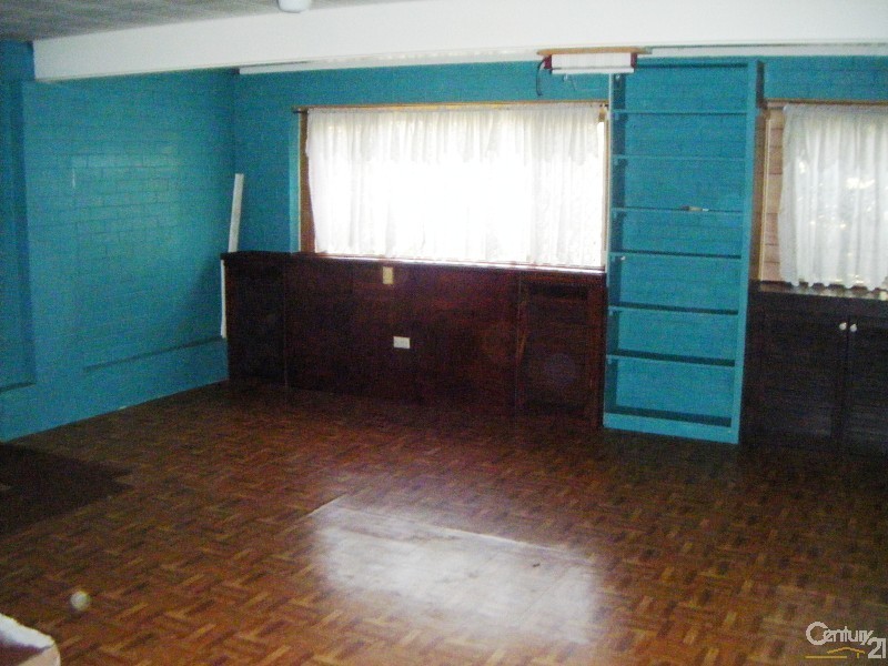 20 Hillside Street, Newtown QLD 4350