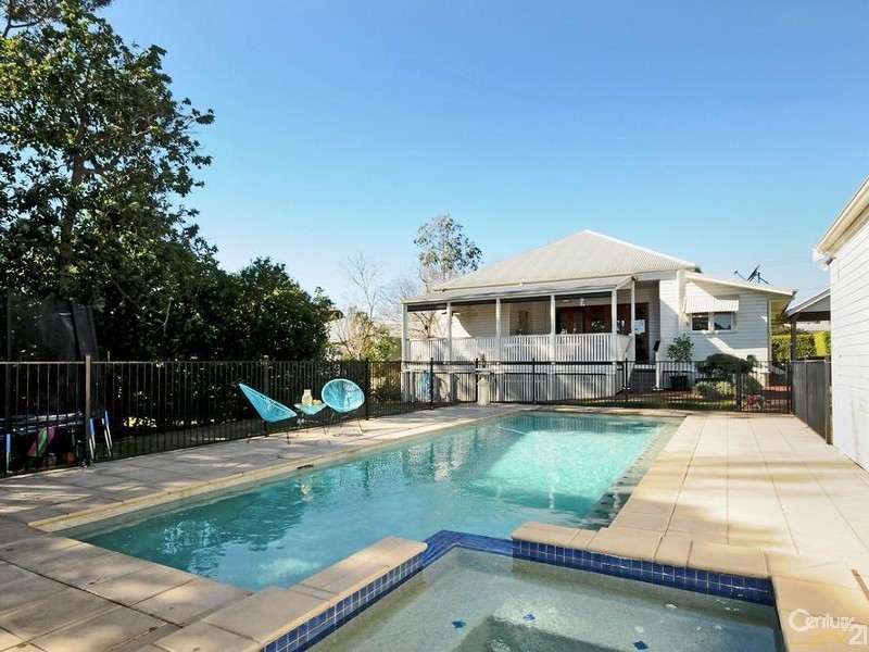 31 Curzon Street, East Toowoomba QLD 4350