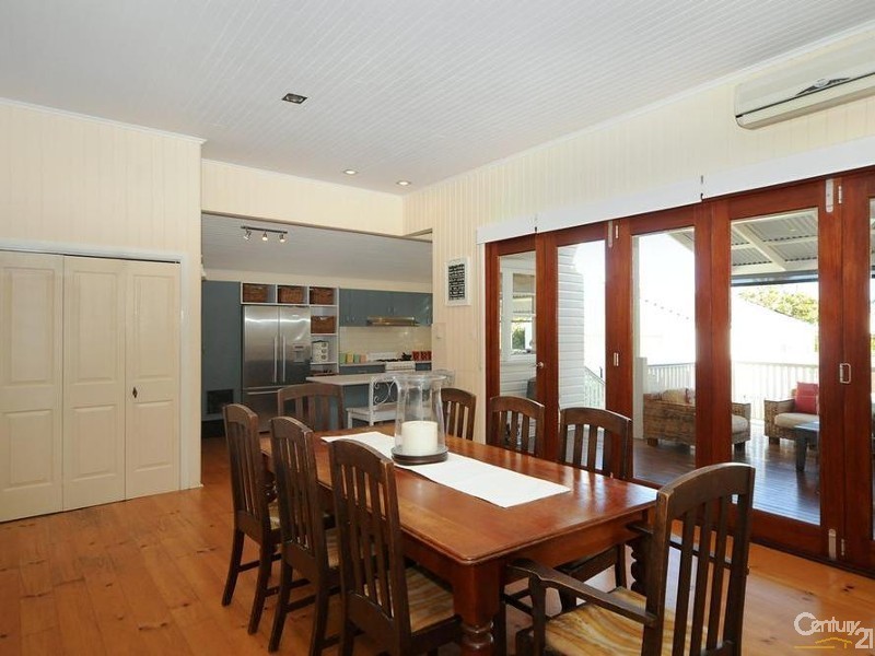31 Curzon Street, East Toowoomba QLD 4350