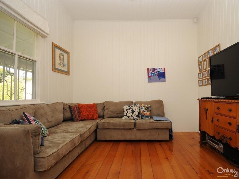 31 Curzon Street, East Toowoomba QLD 4350