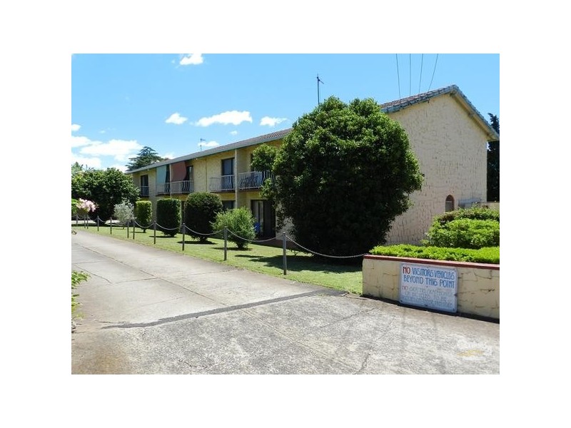 4/67 Taylor Street, Newtown QLD 4350