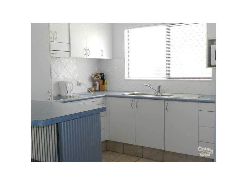 4/67 Taylor Street, Newtown QLD 4350