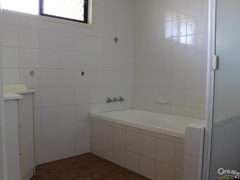 9 Brose Street, Drayton QLD 4350