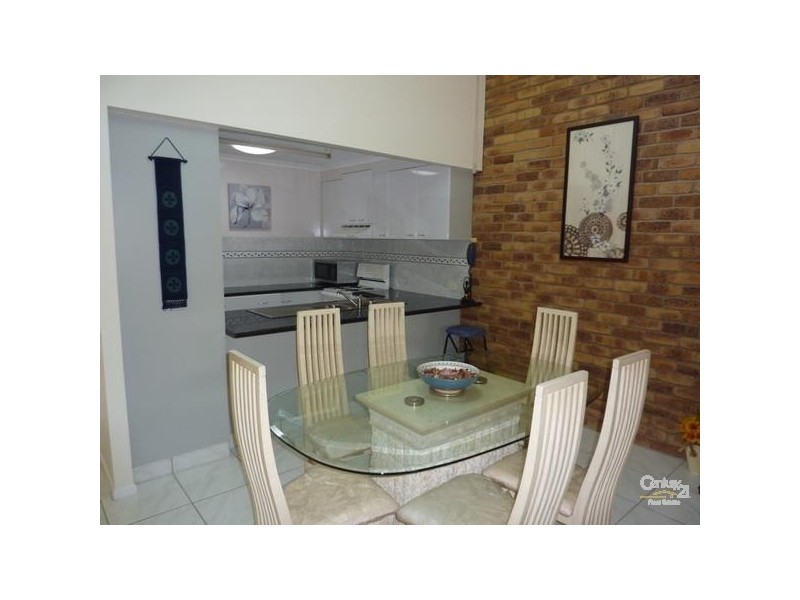 2/39 Anzac Avenue, Newtown QLD 4350