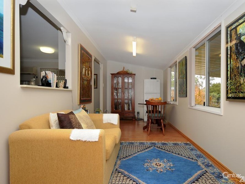 13 Tower Crescent, Gowrie Junction QLD 4352