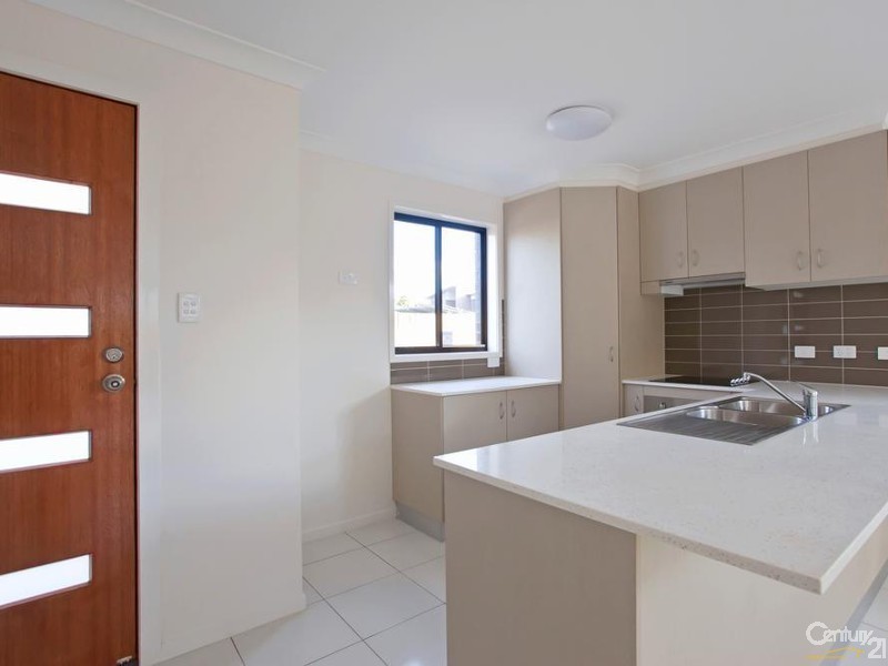2/26 Ellis Street, Wilsonton QLD 4350