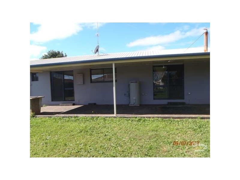15 Gibson Street, Wilsonton QLD 4350