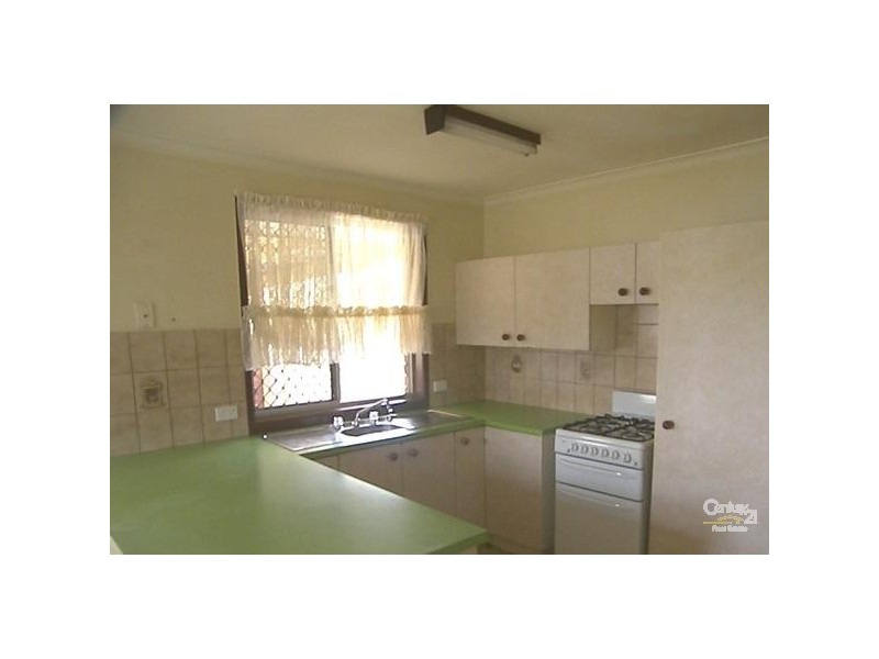 68 Wine Drive, Wilsonton Heights QLD 4350