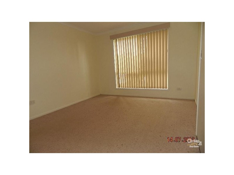 1/16 Ruth Street, Centenary Heights QLD 4350