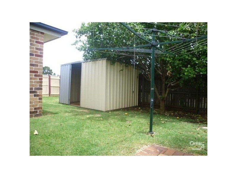 33 Chelwyn Street, Middle Ridge QLD 4350