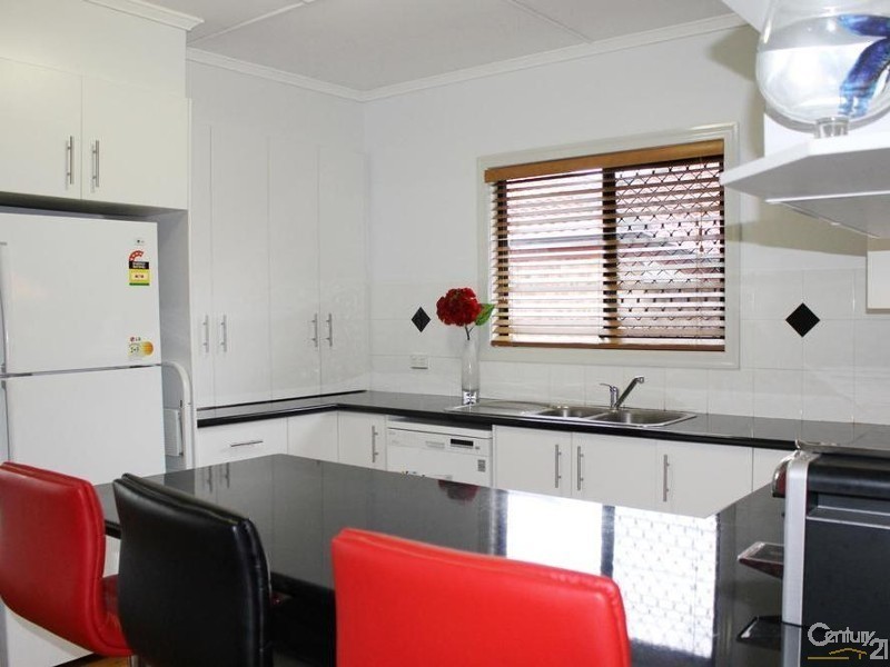 229 New England Highway, Toowoomba QLD 4350