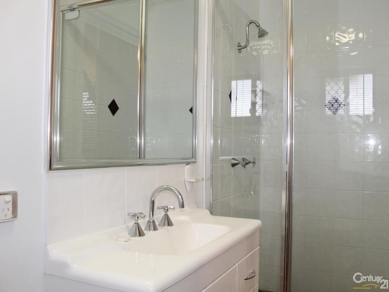 229 New England Highway, Toowoomba QLD 4350