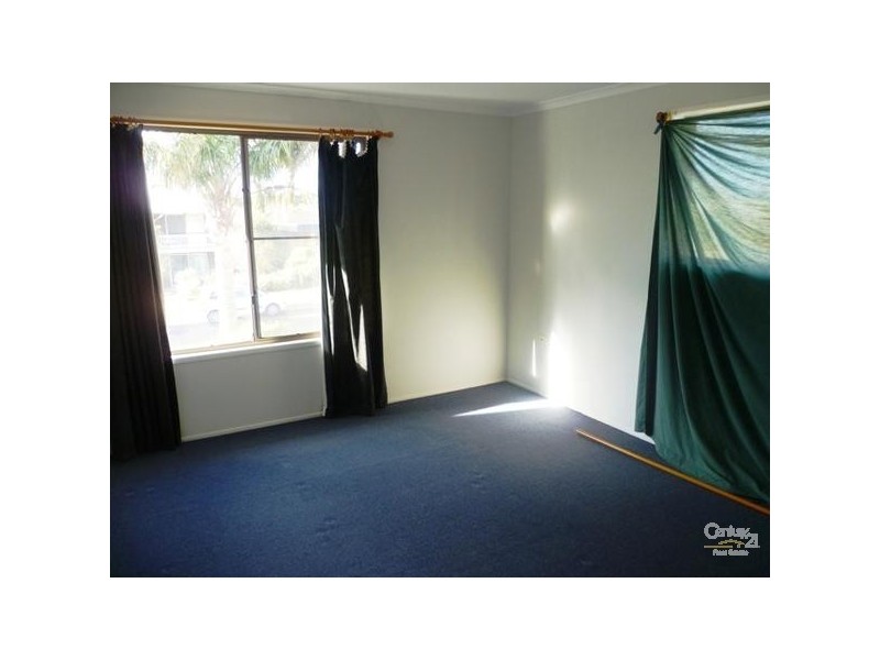 22 Orchid Street, Centenary Heights QLD 4350