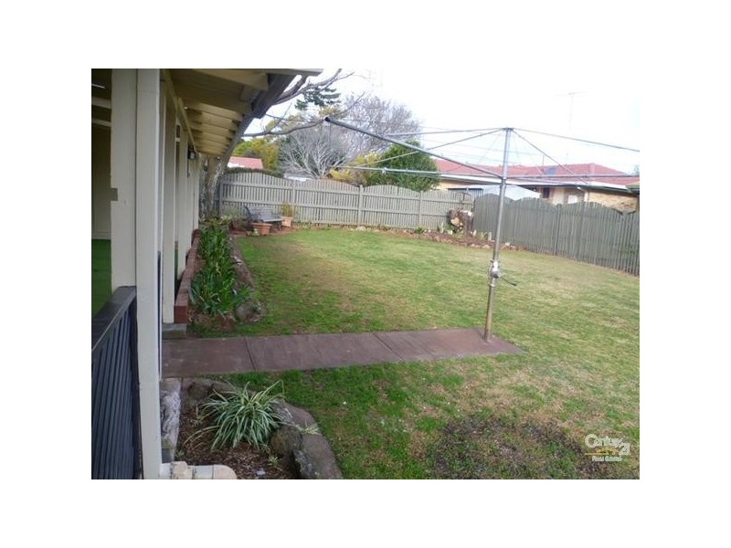 22 Orchid Street, Centenary Heights QLD 4350