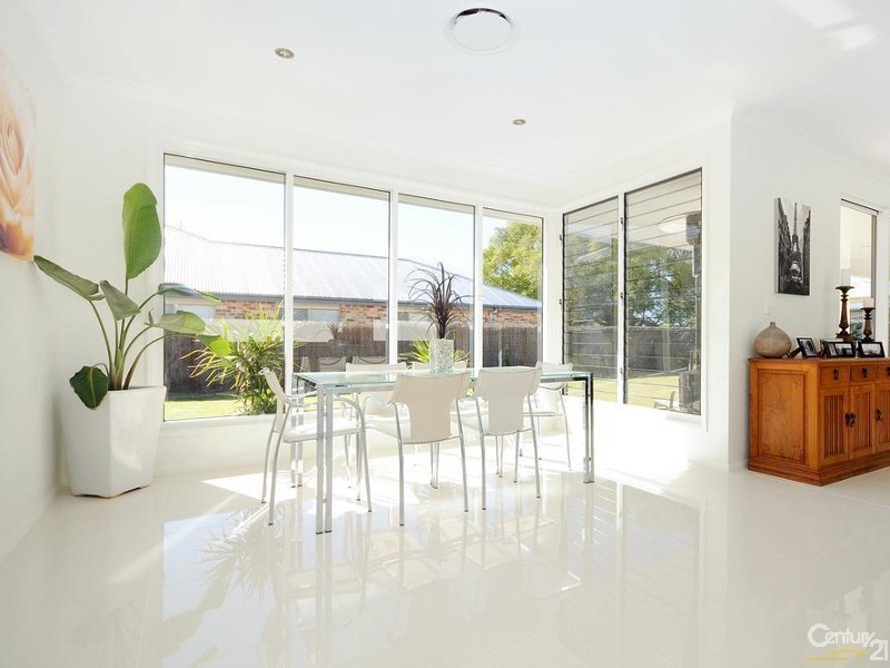 3 Courtney Close, Rangeville QLD 4350