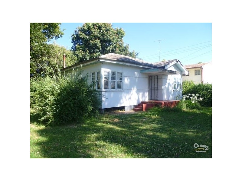 340 Hume Street, Centenary Heights QLD 4350