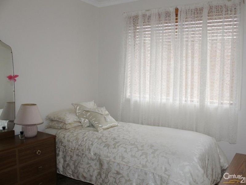 3B Matthews Street, Harristown QLD 4350