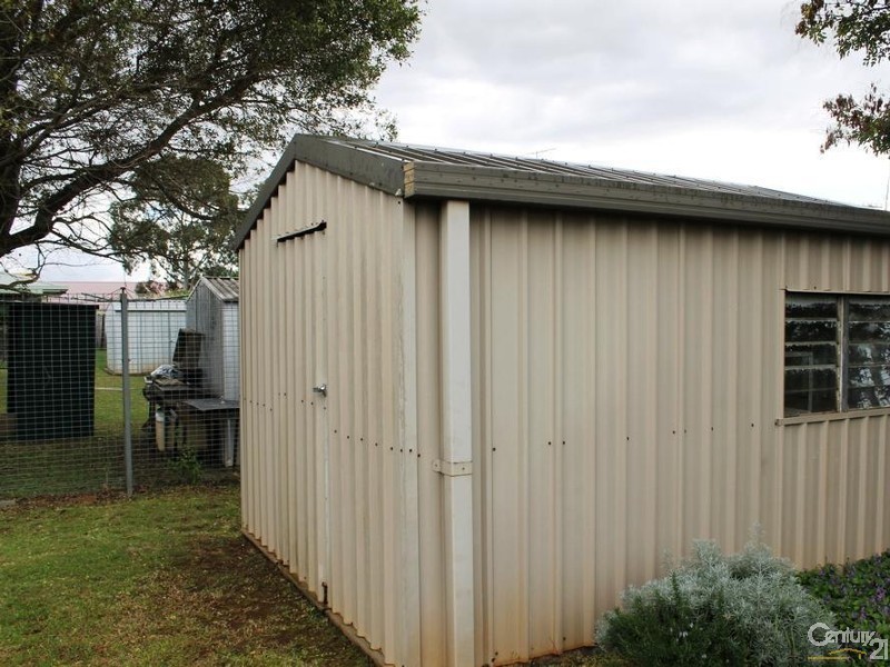 3B Matthews Street, Harristown QLD 4350