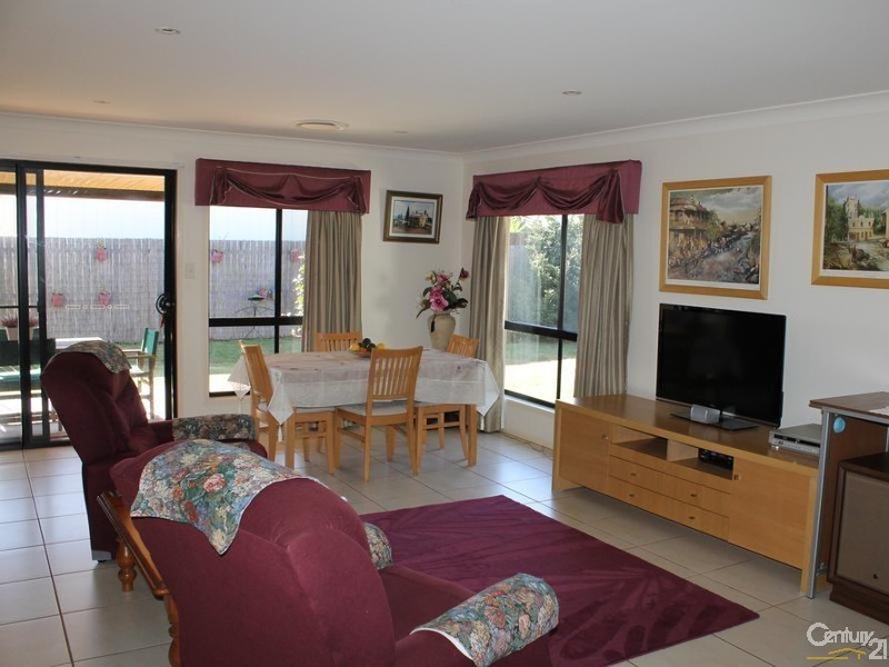 43 Mather Street, Highfields QLD 4352