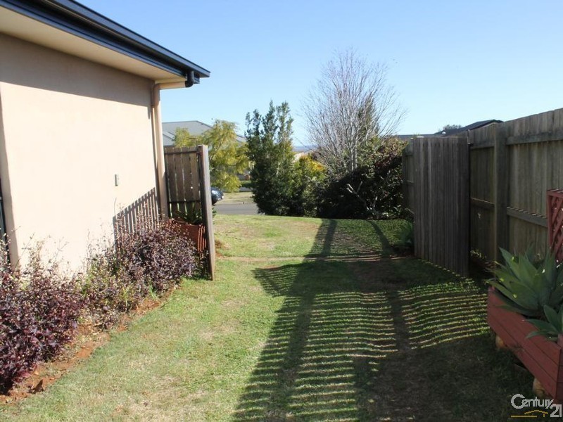 43 Mather Street, Highfields QLD 4352