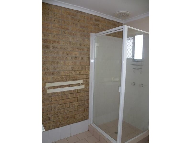 2/32 Stone Street, Wilsonton QLD 4350