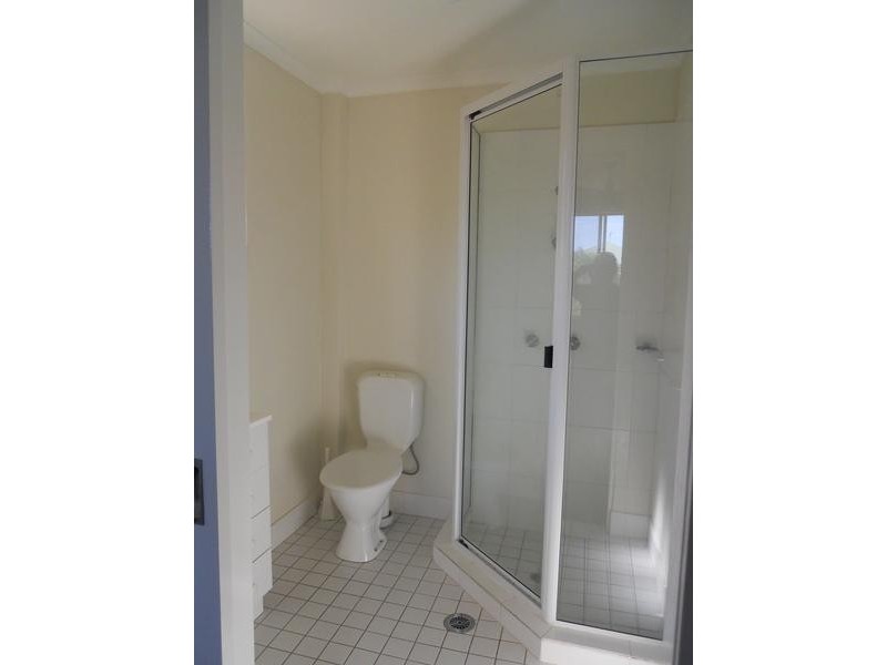 16/5 Uniplaza Court, Darling Heights QLD 4350