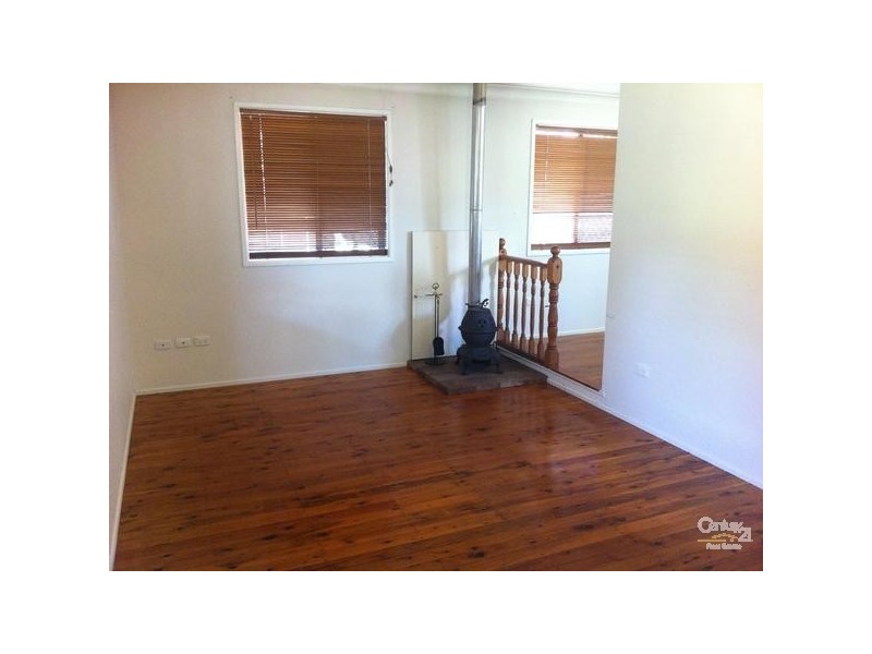 8 Maison Court, Wilsonton Heights QLD 4350