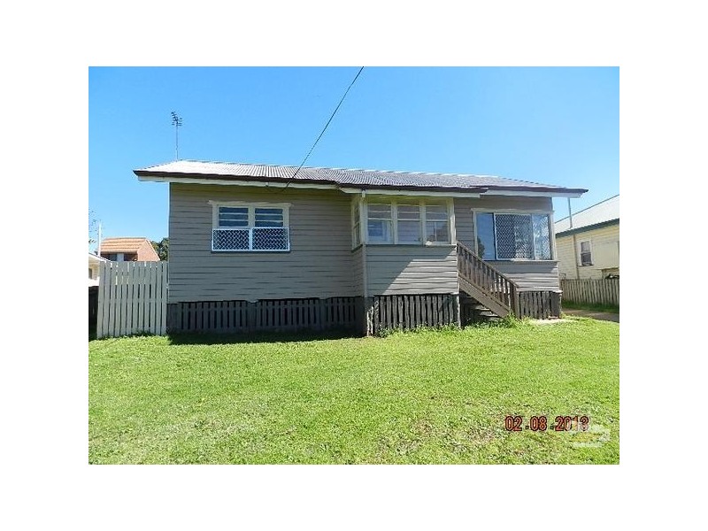 17 Ford Street, Rockville QLD 4350