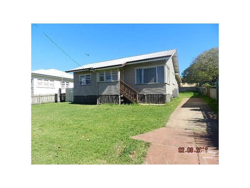 17 Ford Street, Rockville QLD 4350