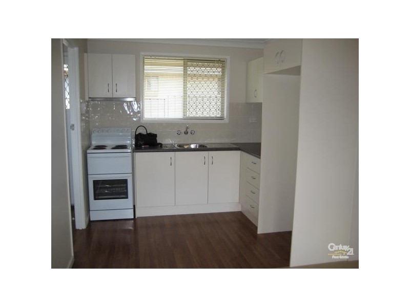 2/257 North Street, Wilsonton QLD 4350