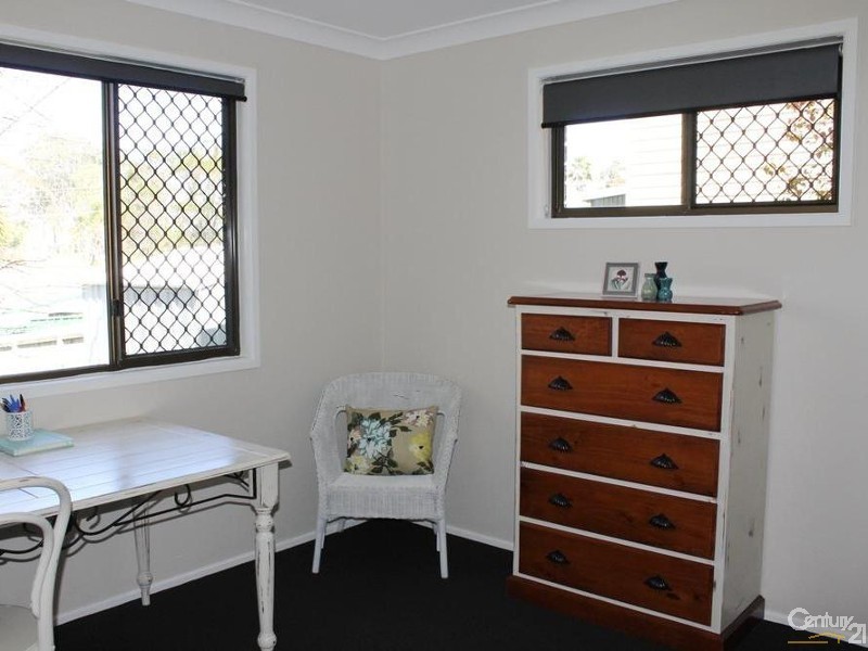 33 Yalumba Crescent, Wilsonton Heights QLD 4350